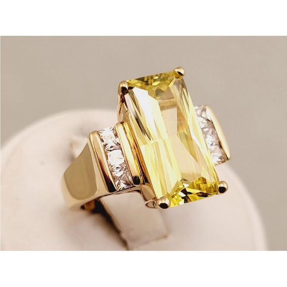 Seta Sterling Yellow Green Stone Gold Ring- Size 7 - Picture 7 of 13